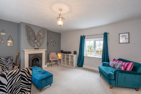 2 bedroom house for sale, Westergate Mews, Nyton Road