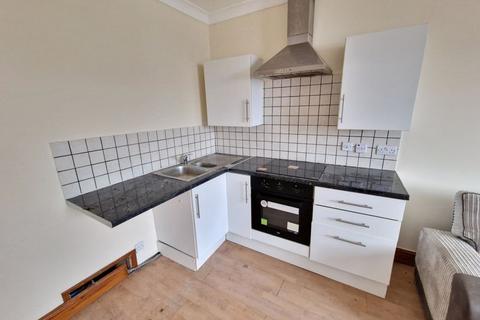 1 bedroom flat for sale, Queen Street, North Broomhill, Morpeth