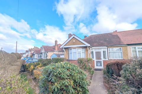 10 Hamilton Road, Feltham, TW13 4PW
