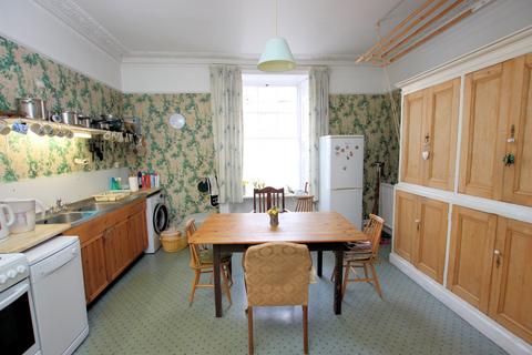 7 Castle Street, Kirkcudbright, DG6 4JA