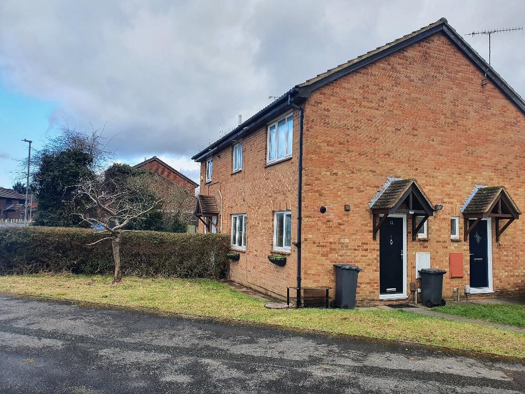 Springfield Road, Luton, Bedfordshire, LU3 2HF 1 bed house to rent £