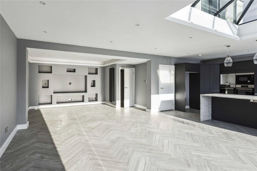 Kitchen/Dining