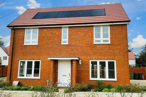3 bedroom detached house for sale - Gem Close, Eastergate, West Sussex