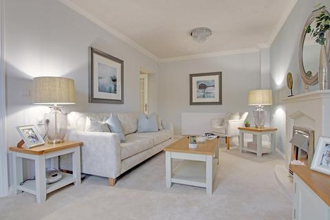 2 bedroom retirement property for sale - North Close, Lymington, SO41