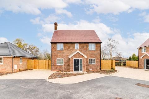 3 bedroom detached house for sale - Lychfield Close, Northill, Biggleswade, SG18