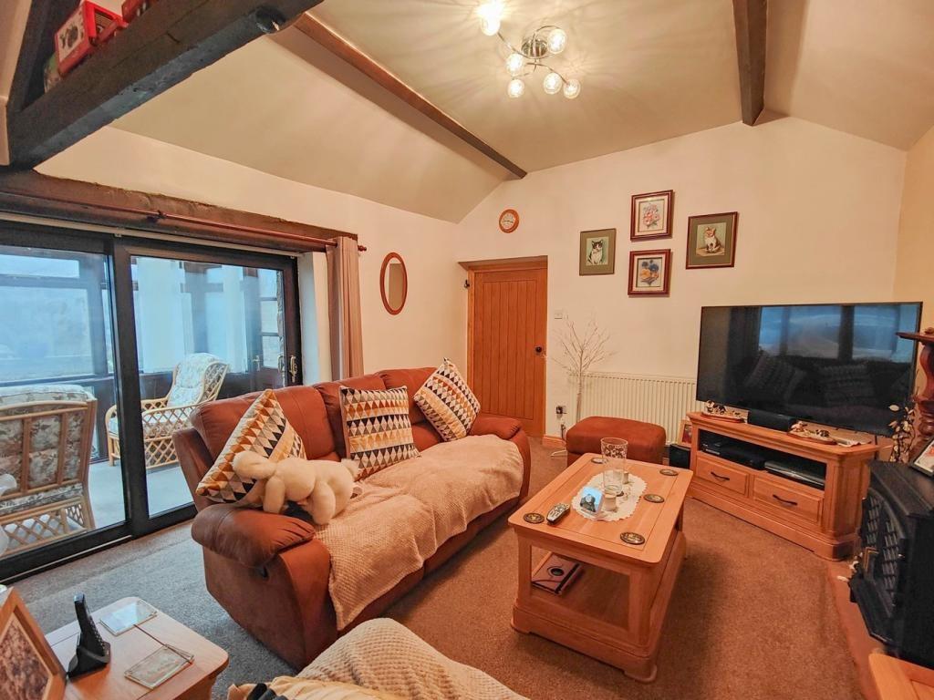 Plumpton, Penrith, CA11 2 bed barn conversion for sale £224,000