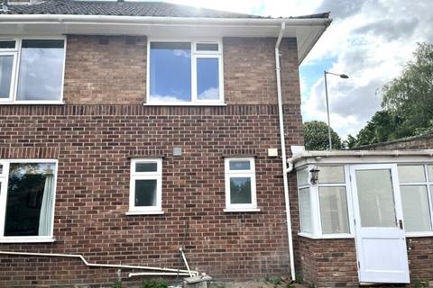 1 bedroom in a house share to rent, Marlpit Lane