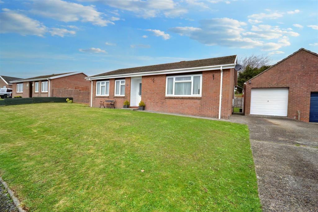 Shakespeare close, Haverfordwest 3 bed detached bungalow £235,000