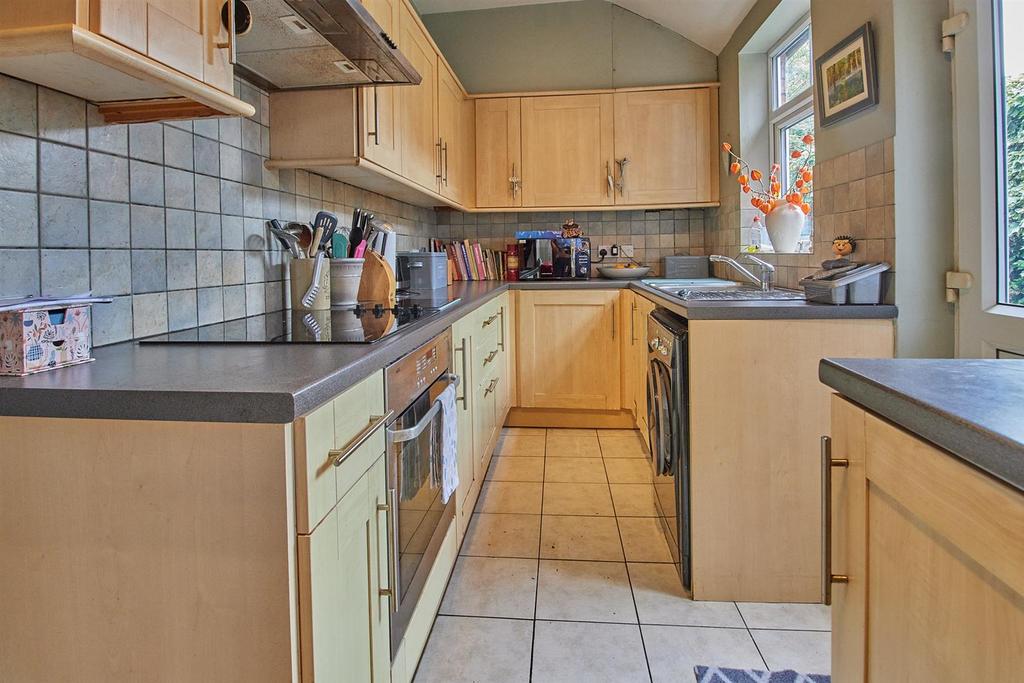 Gopsall Road, Hinckley 3 bed semidetached house £220,000