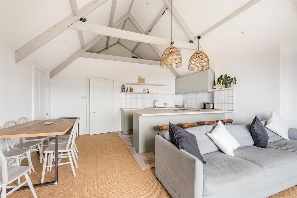 Kitchen/living room