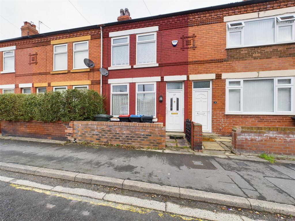 Cambridge Road, Ellesmere Port 2 bed terraced house £100,000