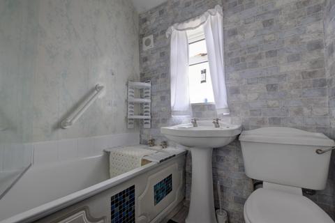 2 bedroom semi-detached house for sale - Walverden Crescent, Nelson