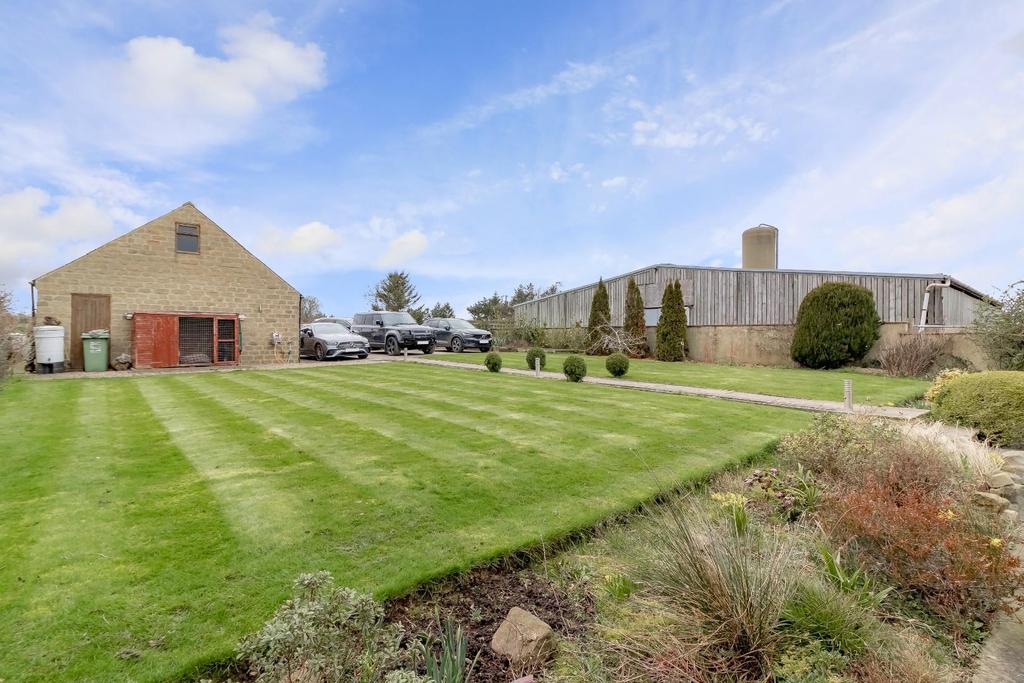 Follifoot Lane, Kirkby Overblow... 3 bed semidetached house £895,000