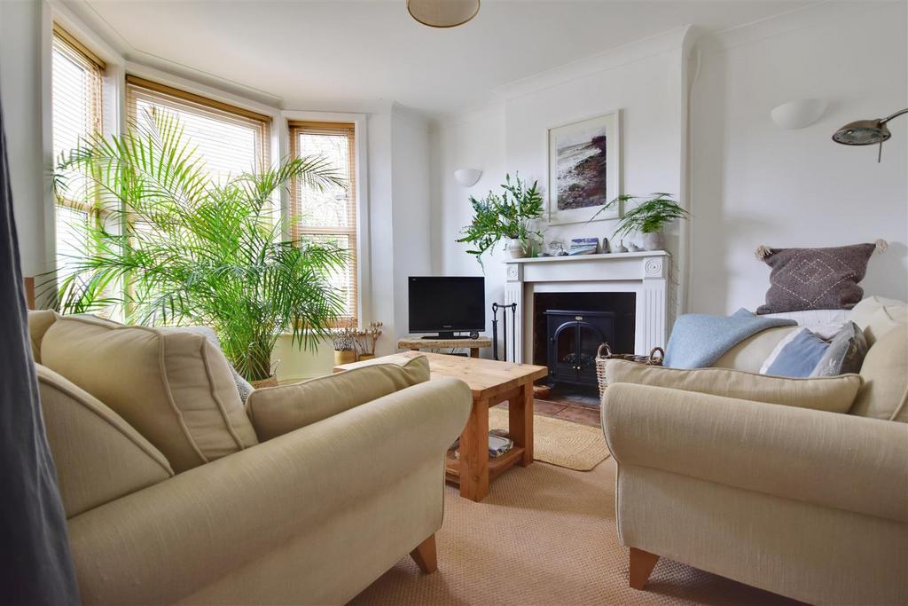 Athelstan Road, Hastings 2 bed terraced house £300,000