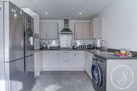 26 Oak Tree Grove, Leeds, LS9 6SJ