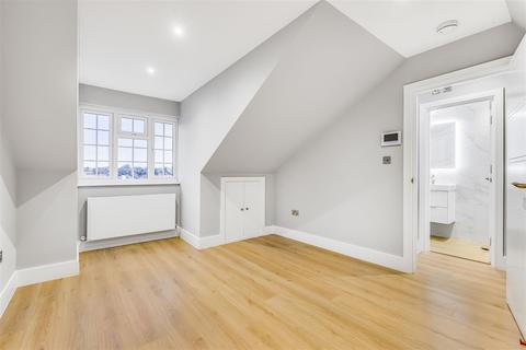2 bedroom flat to rent - Upper Richmond Road West, East Sheen, SW14