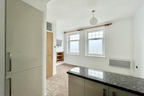 1 bedroom flat for sale - De La Warr Parade, Bexhill-On-Sea