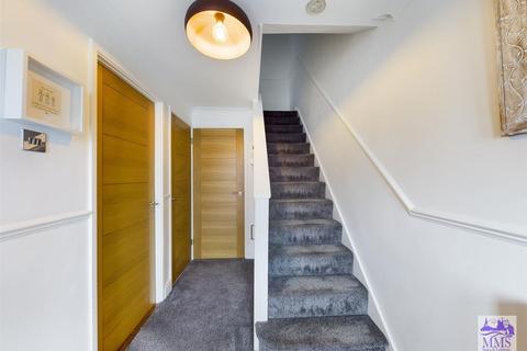 25 Iden Road, Rochester, ME2 4PP