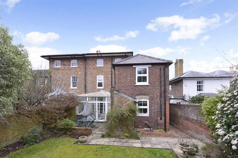 4 bedroom semi-detached house for sale - London Road, Guildford