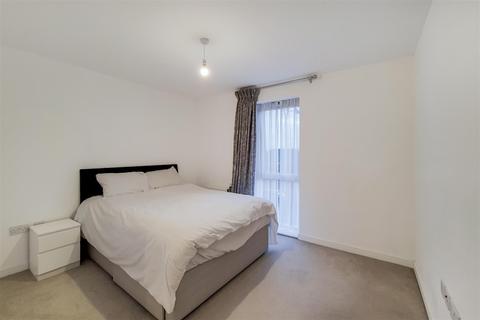 2 bedroom apartment for sale - Farsby House, Barking Riverside, IG11