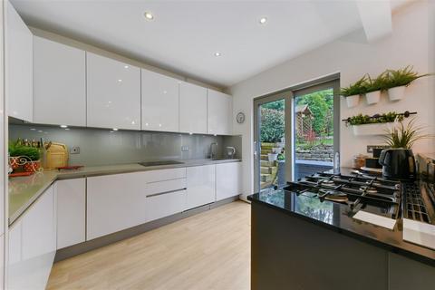 49 Ullswater Crescent, London, SW15 3RG