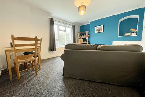 61 Bournebrook Crescent, Halesowen, B62 0HZ