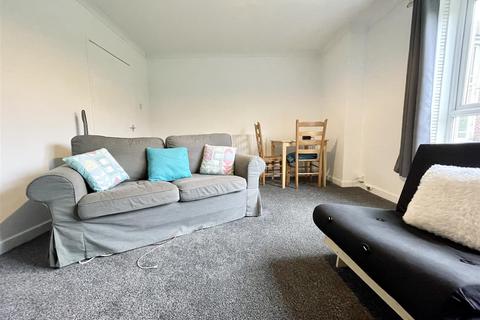 61 Bournebrook Crescent, Halesowen, B62 0HZ