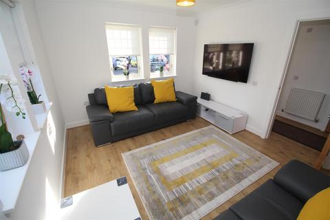 3 bedroom end of terrace house for sale - Hollybush Lane, Port Glasgow