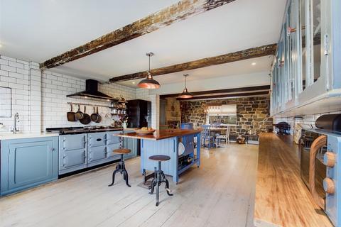 5 bedroom detached house for sale - Great House Farm, Great House Lane, Ripponden