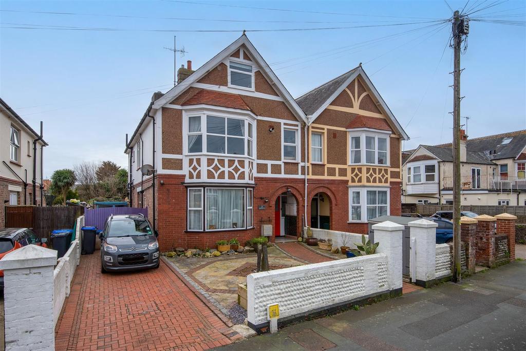 Church Walk, Worthing 2 bed £300,000