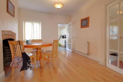 17 Deans Walk, Gloucester, GL1 2PX