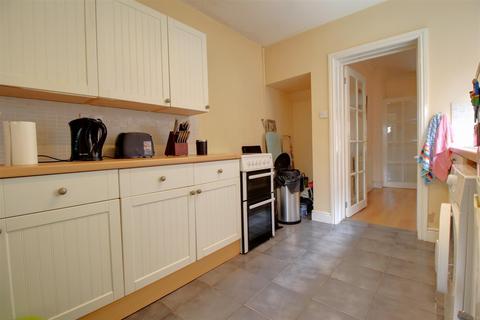 17 Deans Walk, Gloucester, GL1 2PX