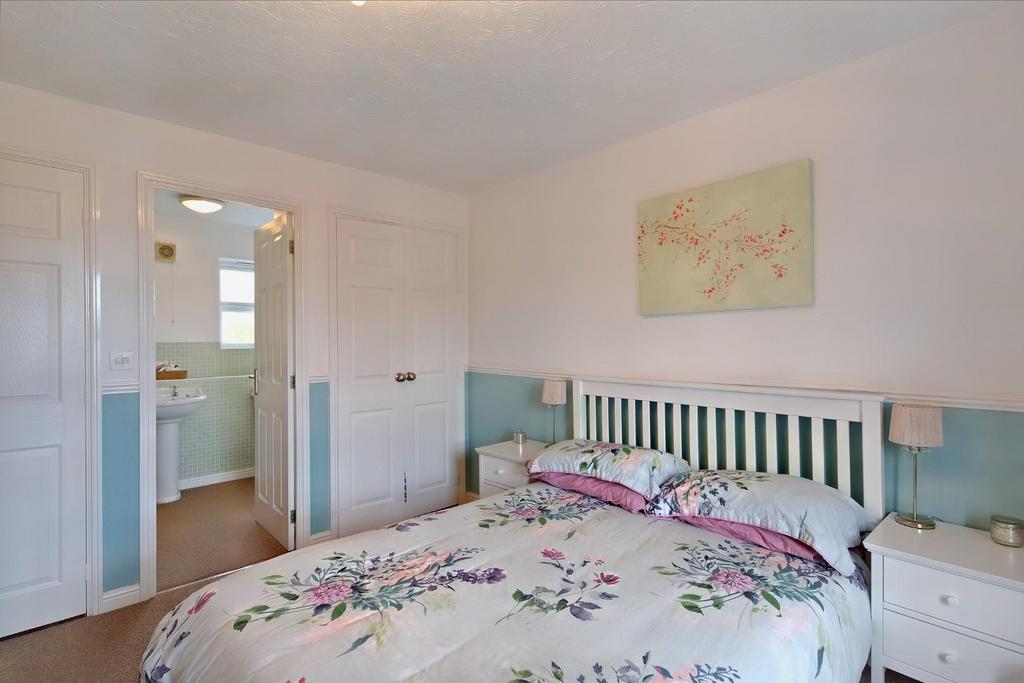 8542333-interior21-800.JPG