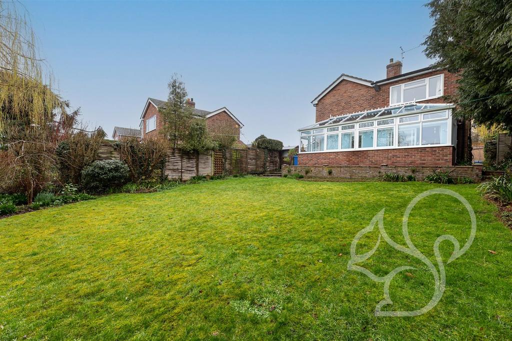 Gloucester Way, Sudbury 4 bed detached house for sale £425,000