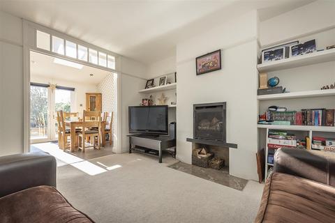 4 bedroom semi-detached house for sale - Highfield Avenue, Harpenden