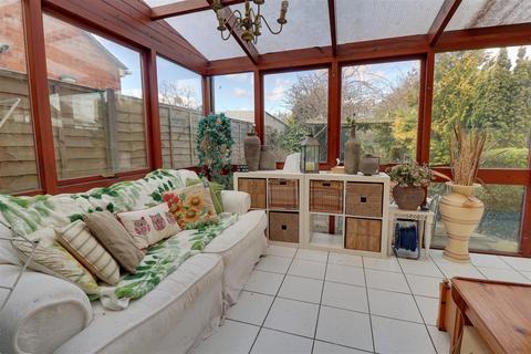 167 Ermin Street, Brockworth, Gloucester, GL3 4HQ