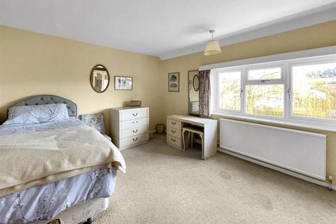 1 Ballards Close, Mickleton, Chipping Campden, GL55 6RL