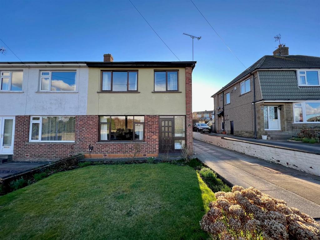 Riley Lane, Holmfield, Halifax 3 bed terraced house £175,000