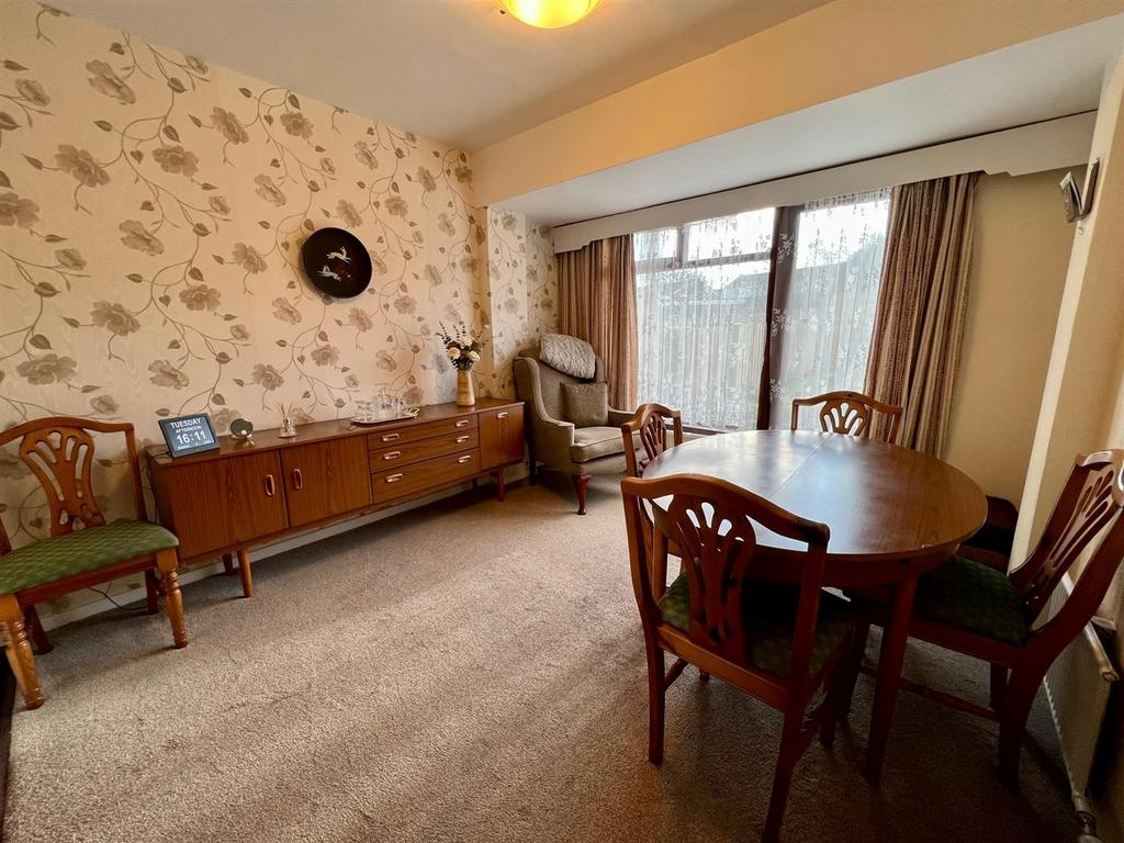 Riley Lane, Holmfield, Halifax 3 bed terraced house £175,000