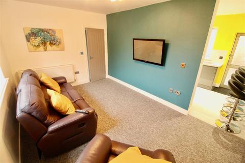 4 bedroom detached house to rent - Borough Street, Kegworth, Derby