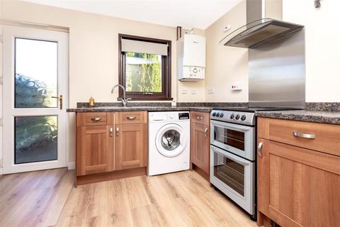 78 Argyll Road, Kinross, KY13 8BL