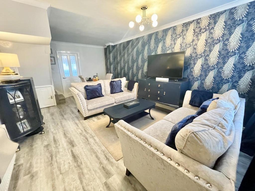 Willowbank, Coulby Newham, Middlesbrough 2 bed semidetached house £