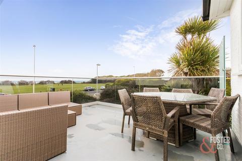 38 Marine Drive, Goring By Sea, Worthing, BN12 4QN