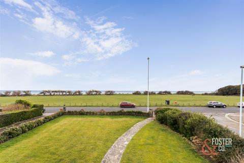 38 Marine Drive, Goring By Sea, Worthing, BN12 4QN