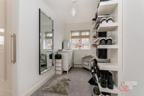 38 Marine Drive, Goring By Sea, Worthing, BN12 4QN