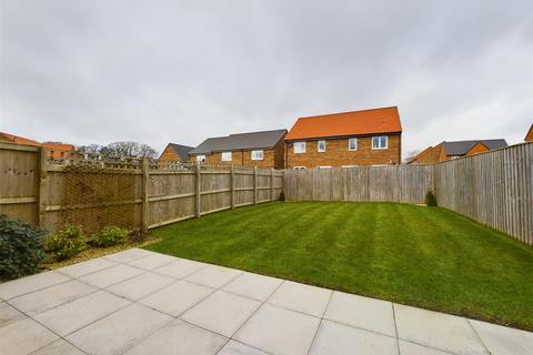 2 bedroom semi-detached house to rent, 2 Spring Beck Avenue, Norton, Malton, YO17 9FL