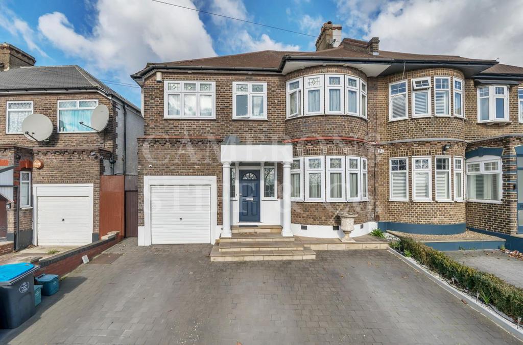 Donnington Road, Kensal Rise, NW10 4 bed house for sale £1,299,950