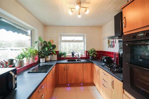 46 Latton Green, Harlow, CM18 7ER