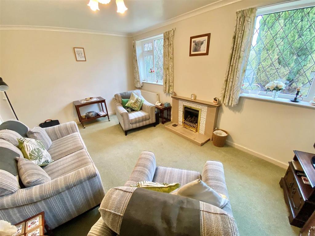 Chiltern Avenue, Macclesfield 3 bed detached bungalow £309,950