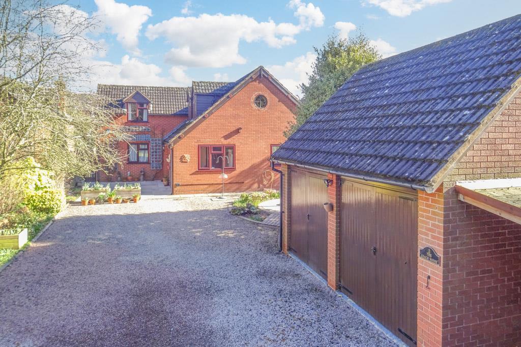 Livesey Road, Ludlow 3 bed detached house £495,000